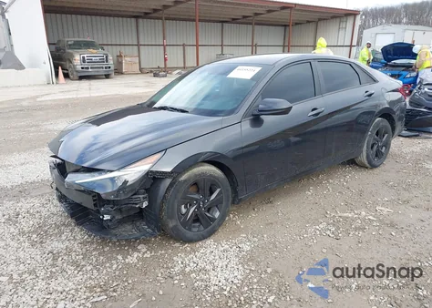 2022 Hyundai Elantra Sel z USA, uszkodzony, nr VIN 5NPLS4AGXNH075681